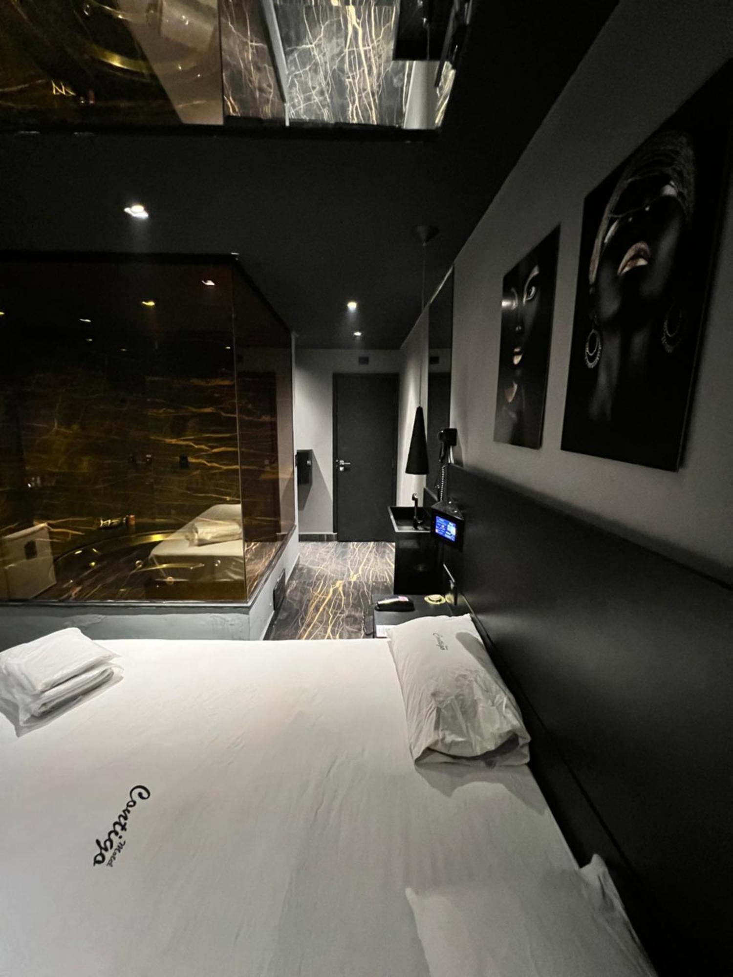 Motel Contigo Γκουαρούλιος Εξωτερικό φωτογραφία