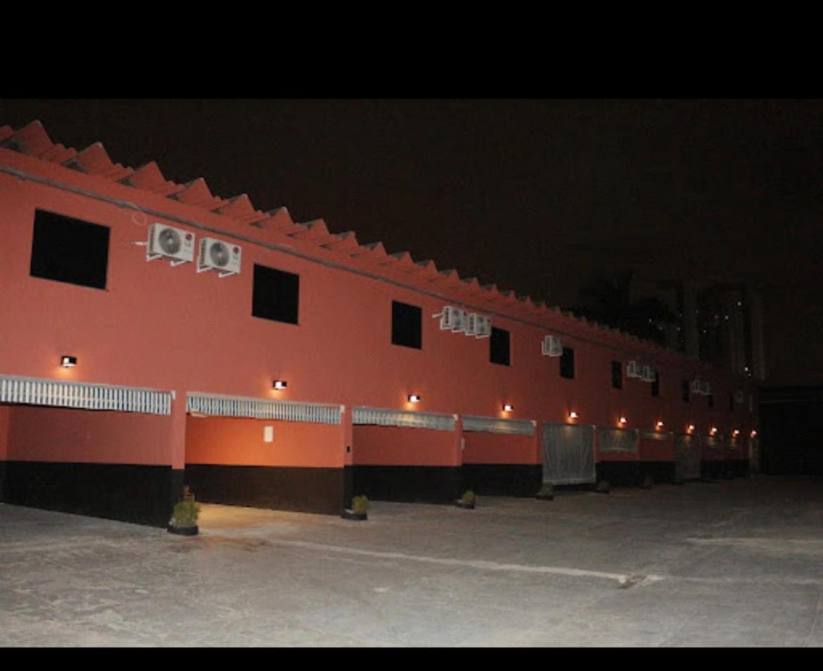 Motel Contigo Γκουαρούλιος Εξωτερικό φωτογραφία