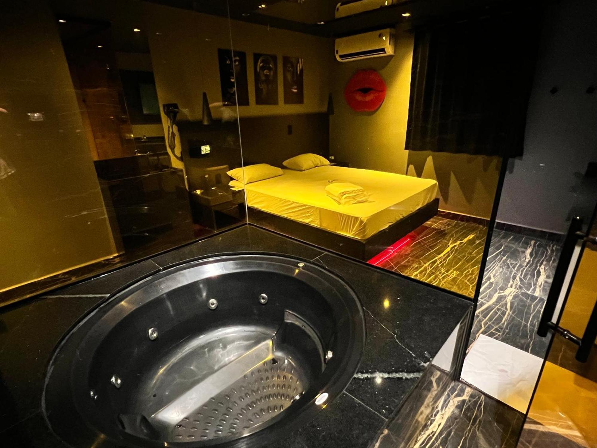Motel Contigo Γκουαρούλιος Εξωτερικό φωτογραφία
