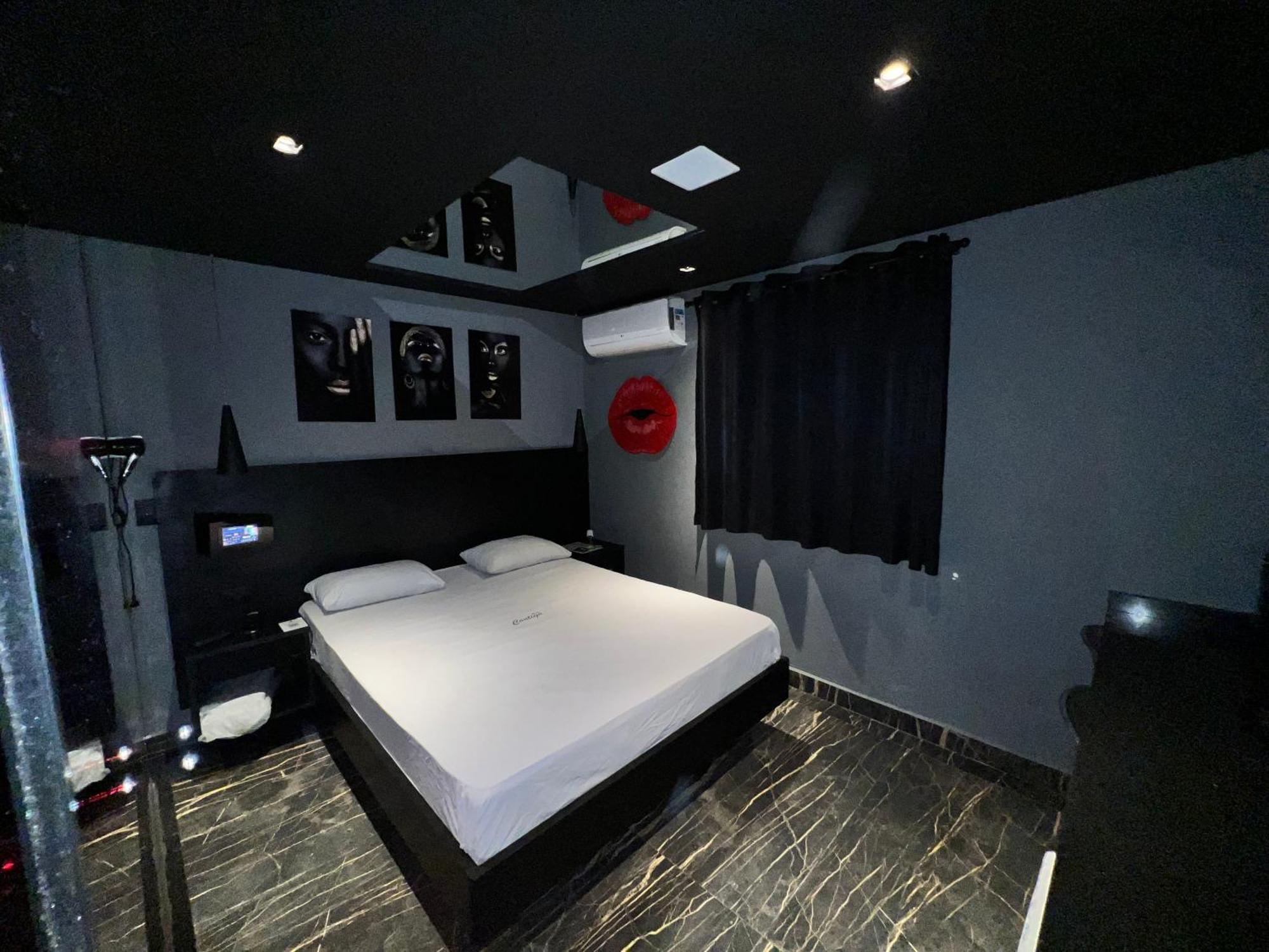 Motel Contigo Γκουαρούλιος Εξωτερικό φωτογραφία